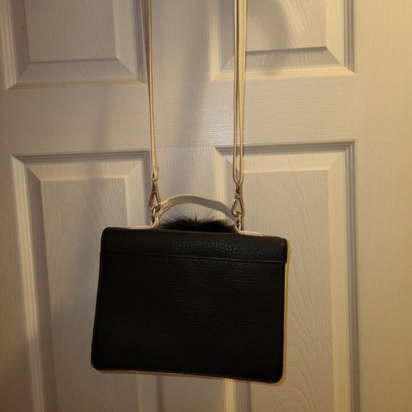 Carlos By Carlos Santana Black Purse Crossbody Bag Pom Pom RARE! - Picture 3 of 6